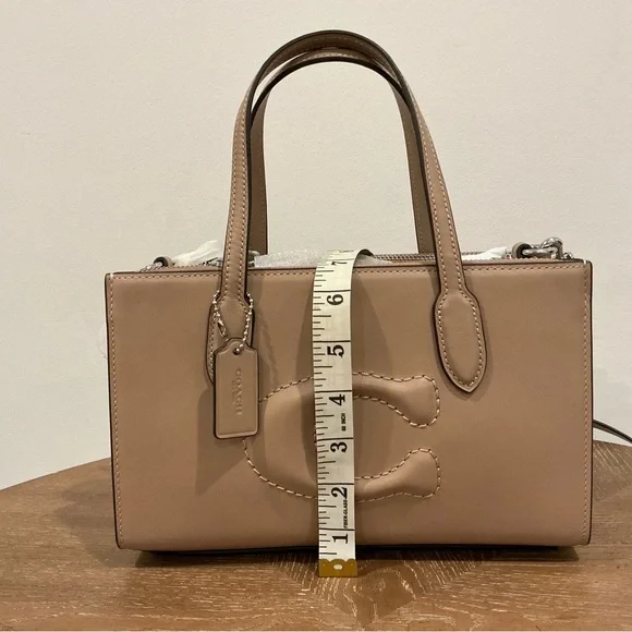 Coach

NINA SMALL TOTE - Picture 5 of 7